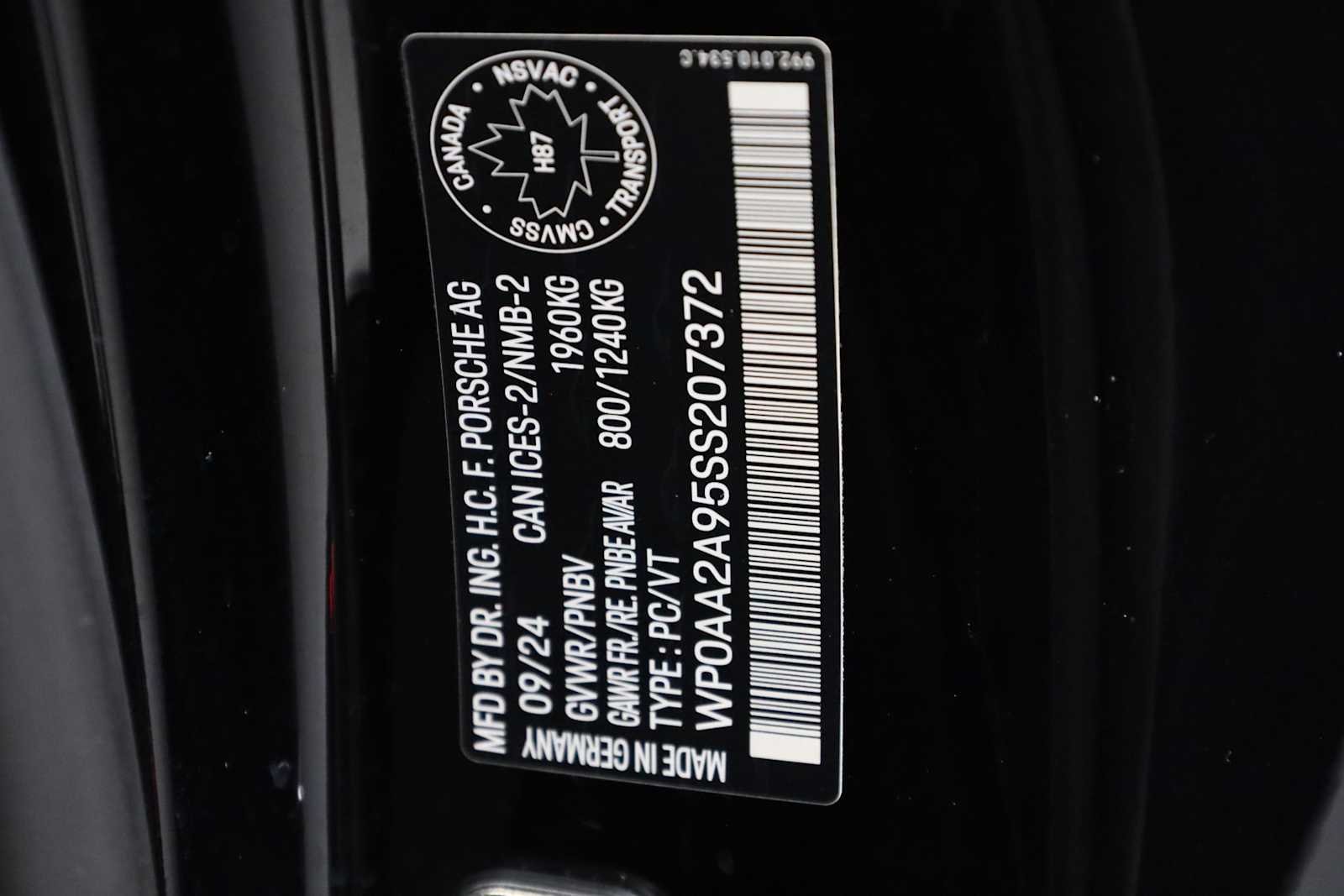 Thumbnail: 2025 Porsche 911 - 43