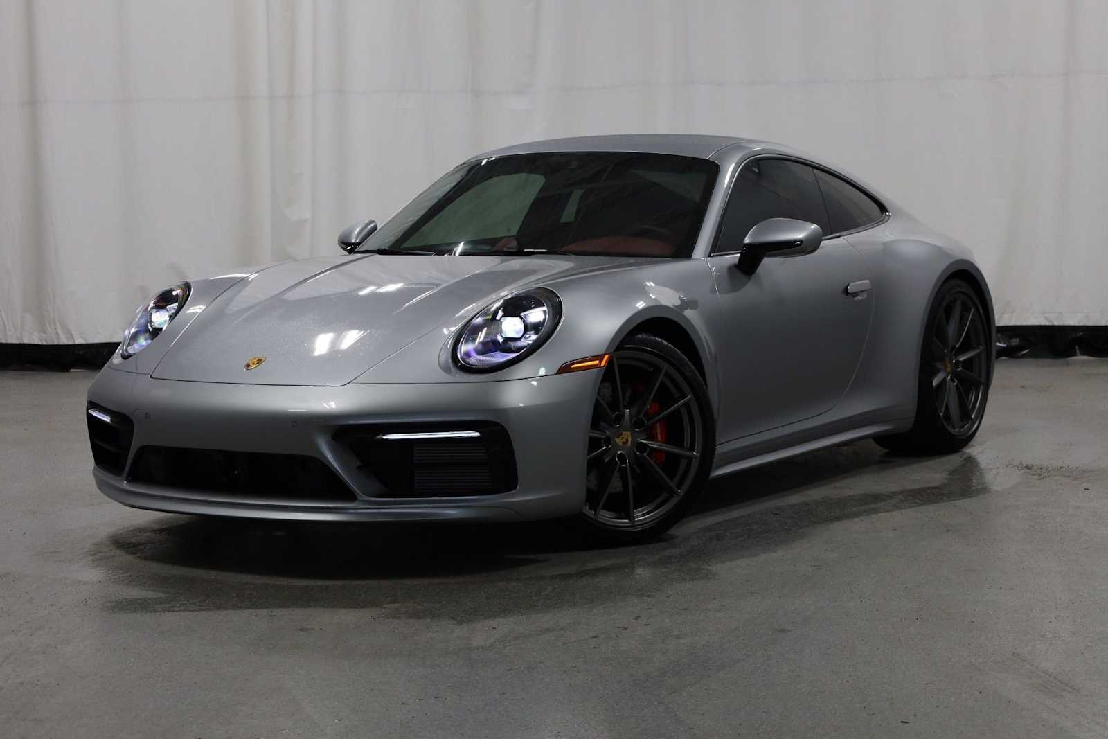 Thumbnail: 2024 Porsche 911 - 1