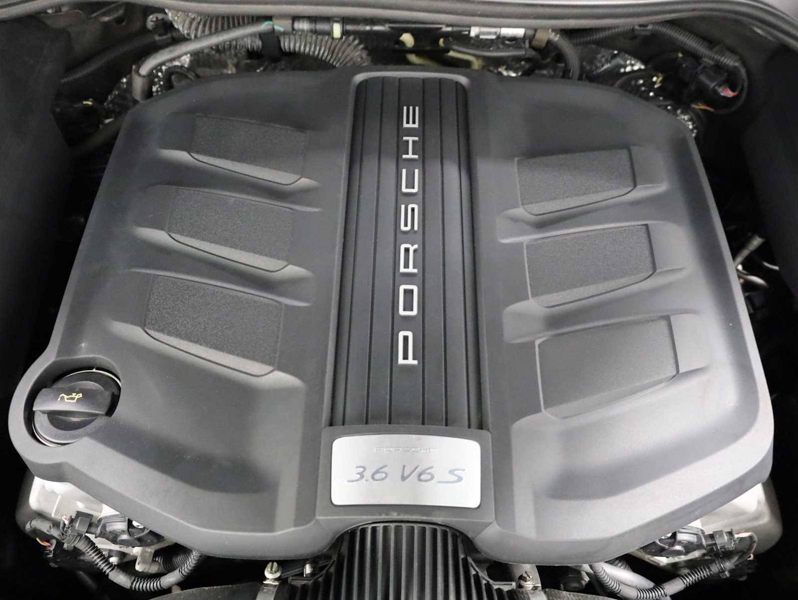 Thumbnail: 2015 Porsche Cayenne - 42