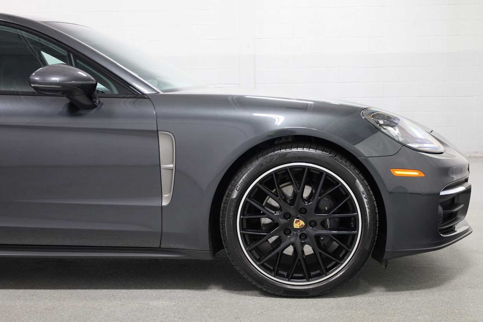 Thumbnail: 2023 Porsche Panamera - 11