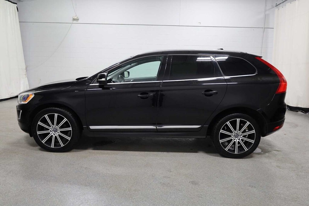 Used 2016 Volvo XC60 T6 Platinum SUV
