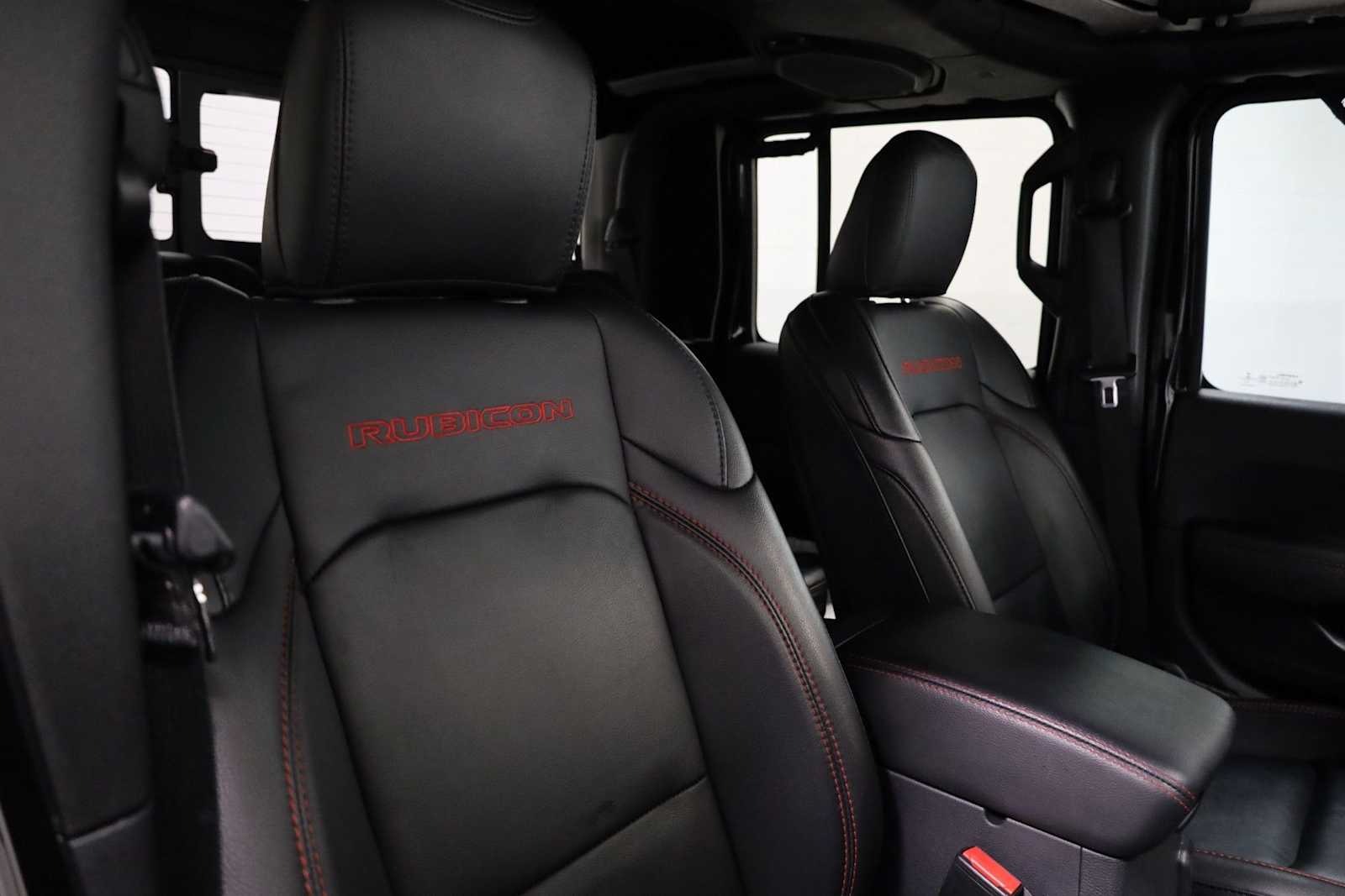 Thumbnail: 2021 Jeep Gladiator - 18