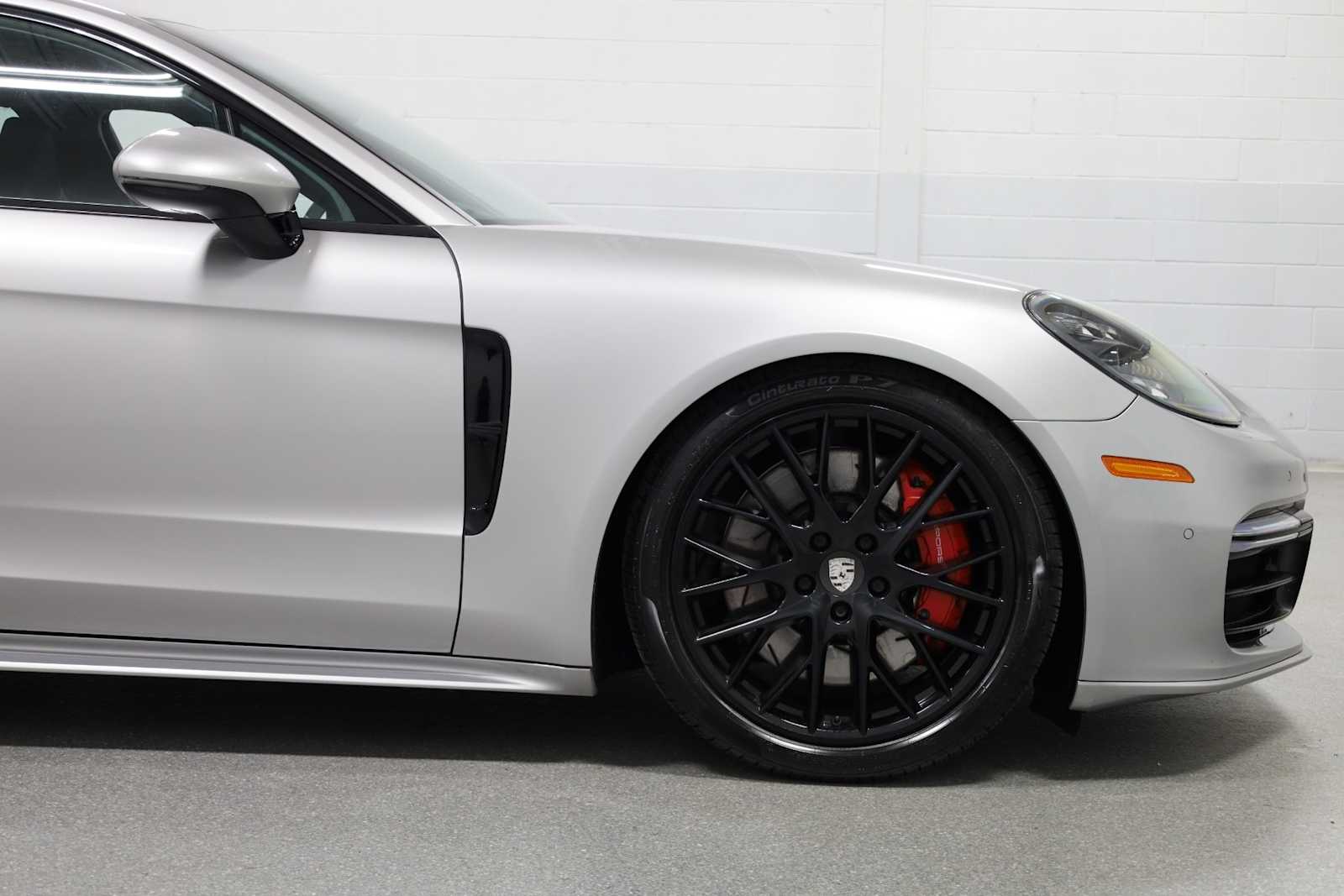 Thumbnail: 2018 Porsche Panamera - 11
