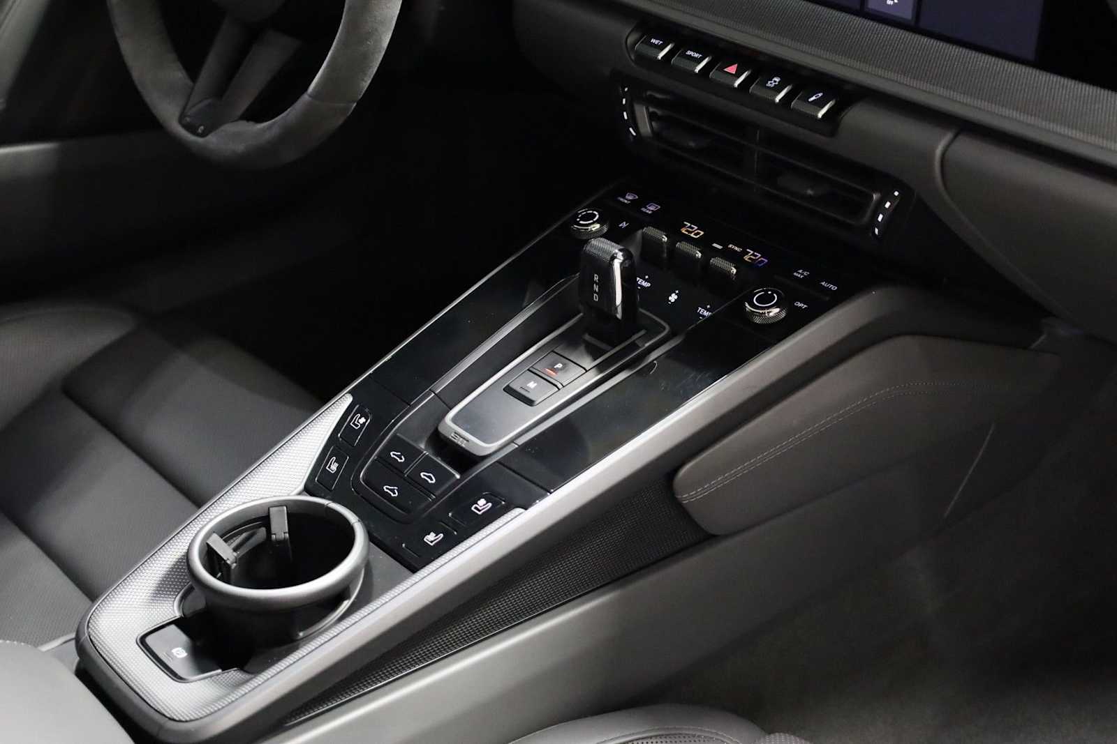 Thumbnail: 2020 Porsche 911 - 19