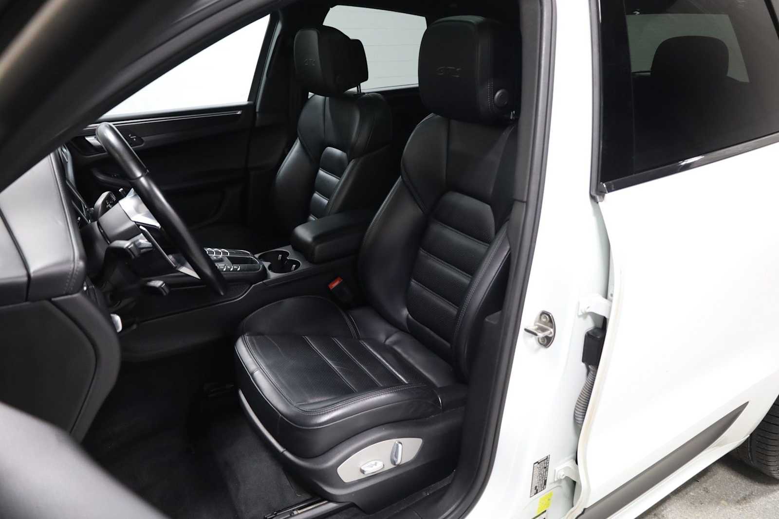 Thumbnail: 2018 Porsche Macan - 5