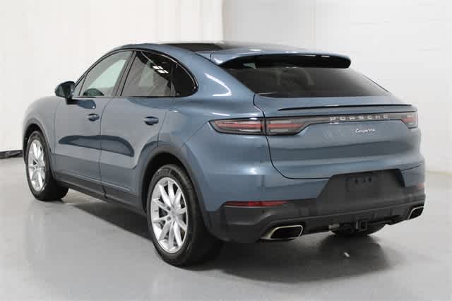 2020 Porsche Cayenne Base 2