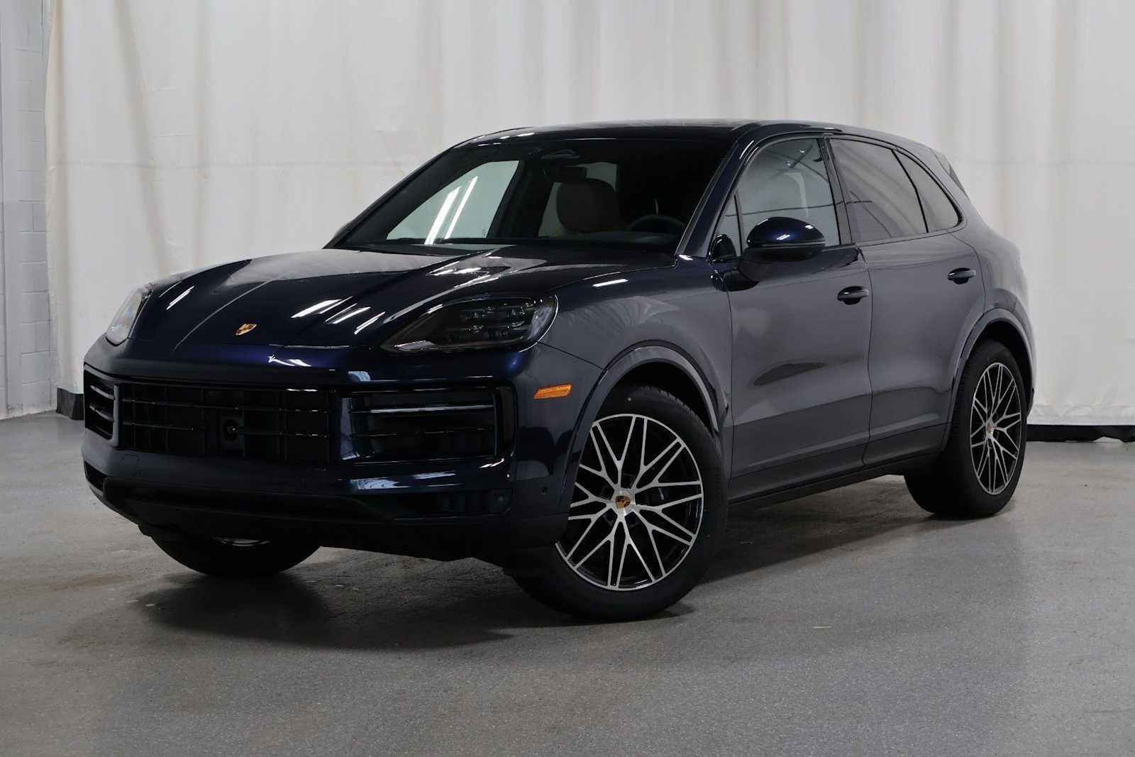 Thumbnail: 2026 Porsche Cayenne - 1