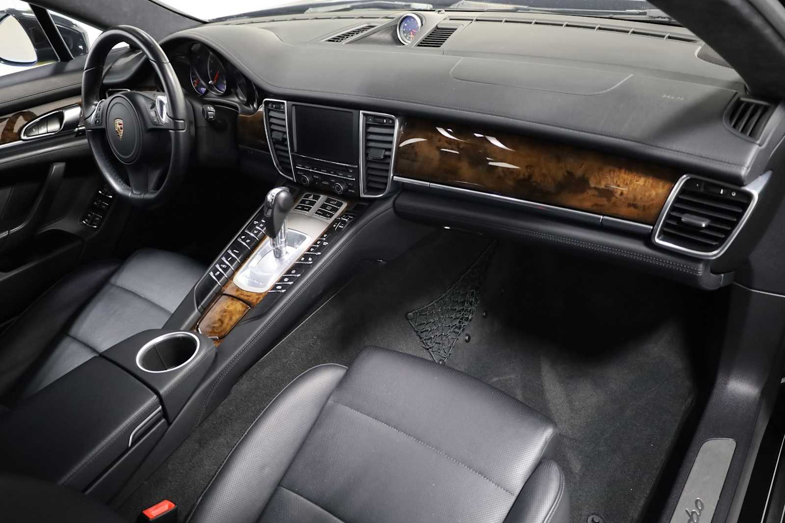 Thumbnail: 2014 Porsche Panamera - 6