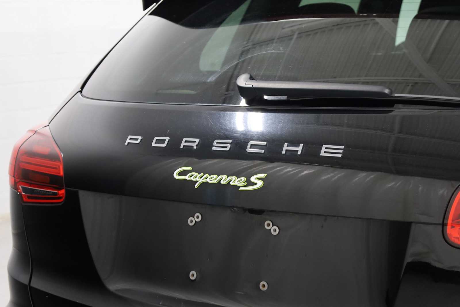 Thumbnail: 2016 Porsche Cayenne - 8