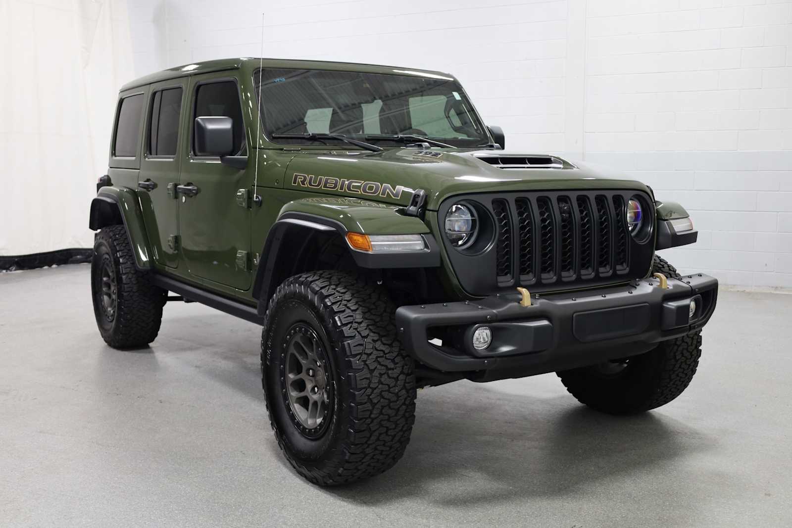 Thumbnail: 2022 Jeep Wrangler - 13