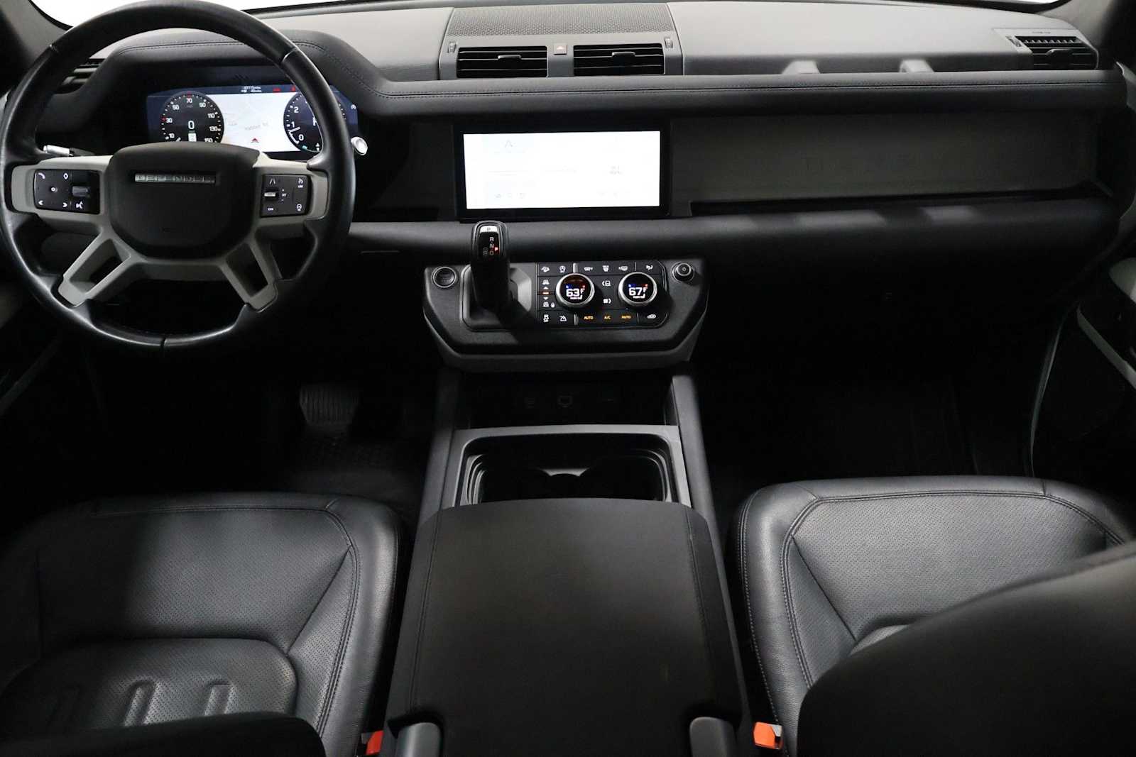 Thumbnail: 2022 Land Rover Defender - 23