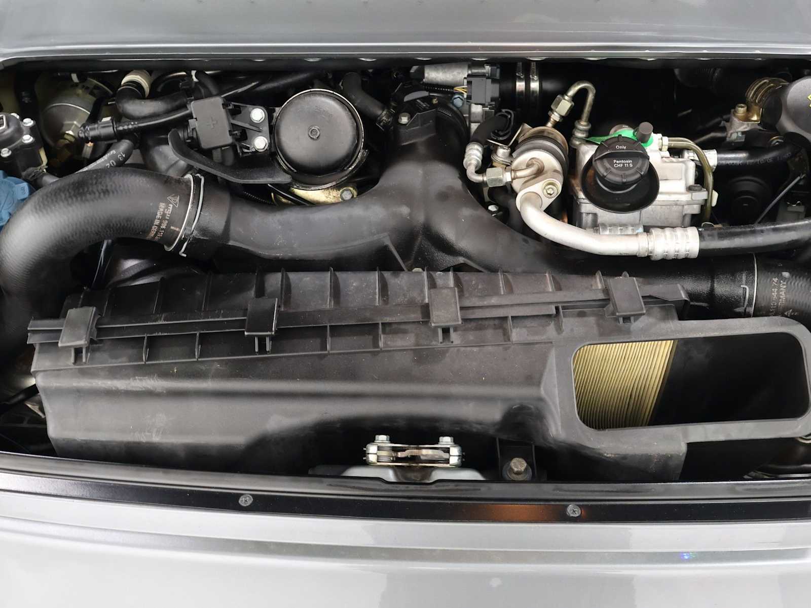 Thumbnail: 2002 Porsche 911 - 34