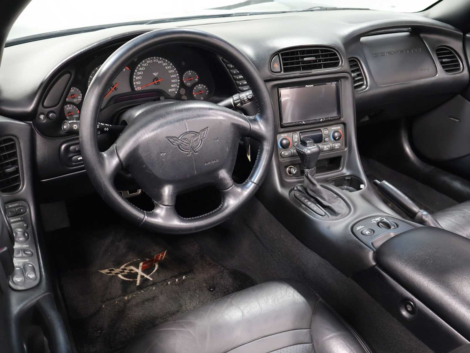 Thumbnail: 1998 Chevrolet Corvette - 4