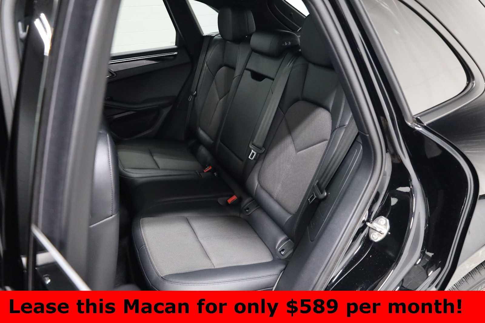 Thumbnail: 2023 Porsche Macan - 36