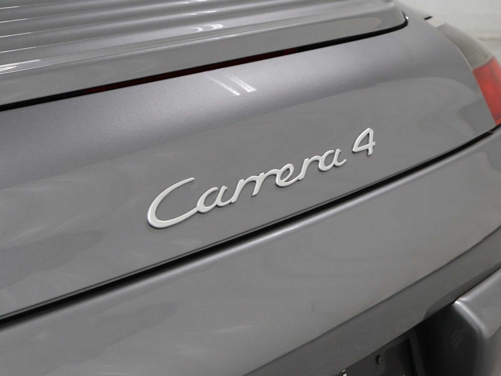 Thumbnail: 2003 Porsche 911 - 8