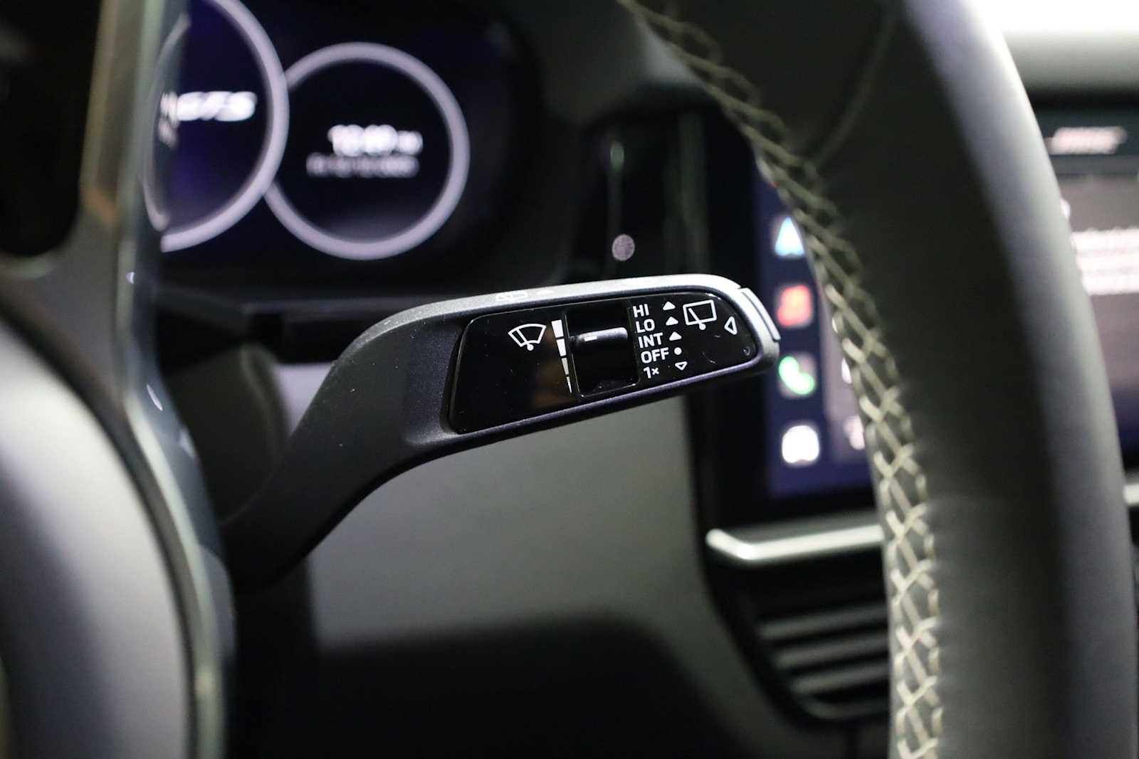 Thumbnail: 2023 Porsche Cayenne - 30