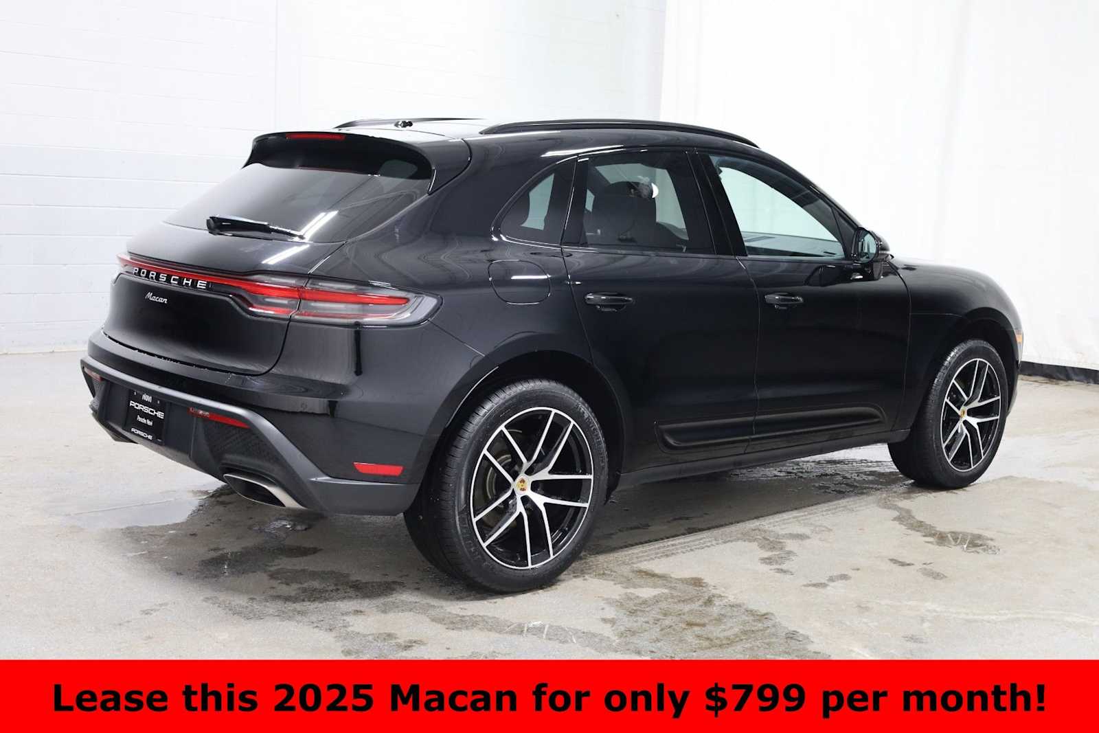 Thumbnail: 2025 Porsche Macan - 9
