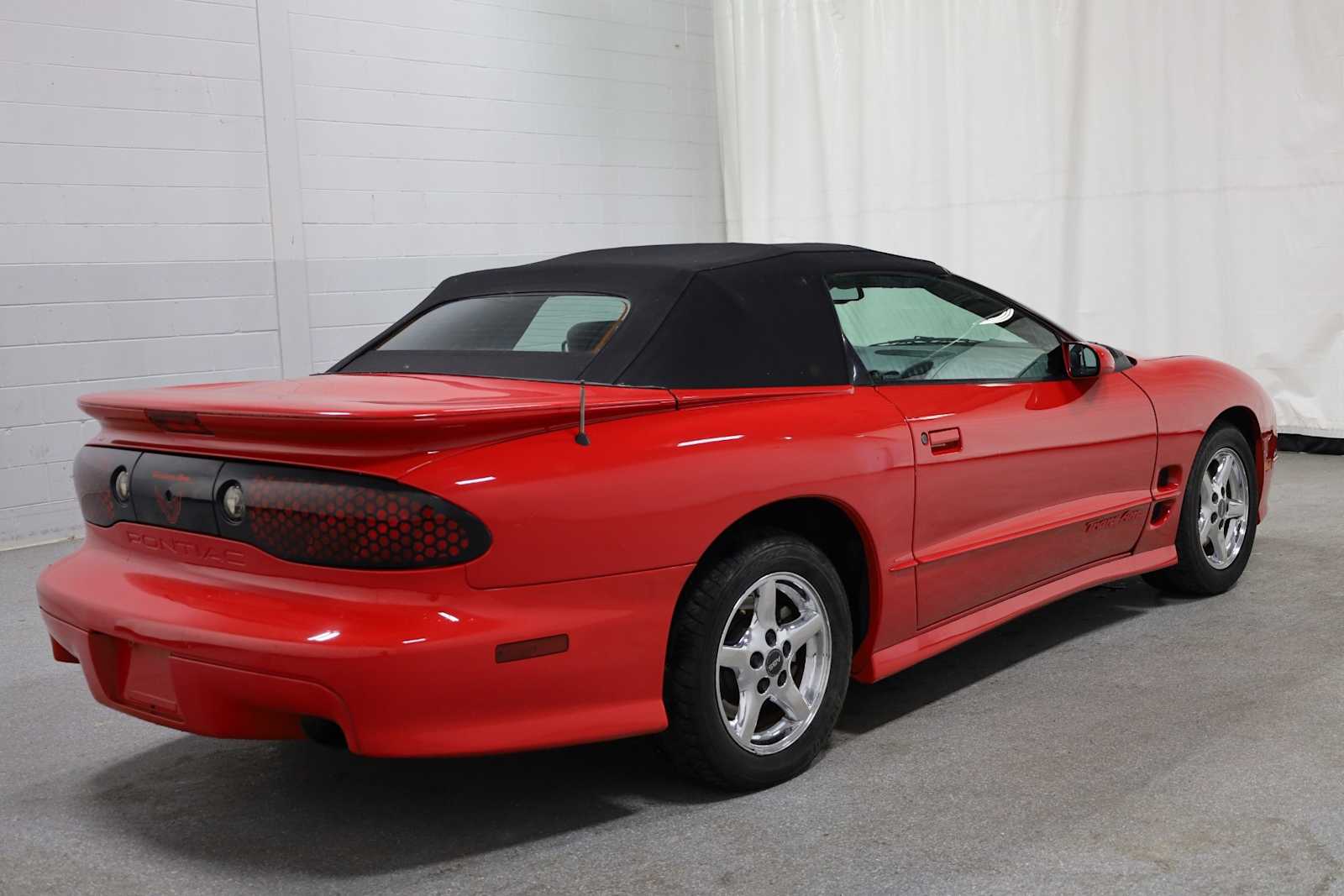 Thumbnail: 1999 Pontiac Firebird - 9