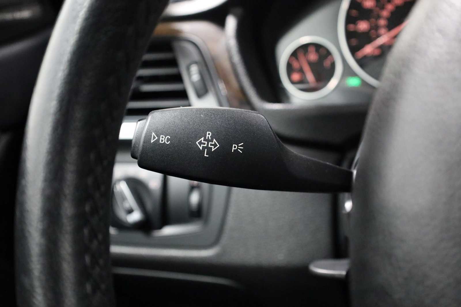 Thumbnail: 2015 BMW 4 Series - 28