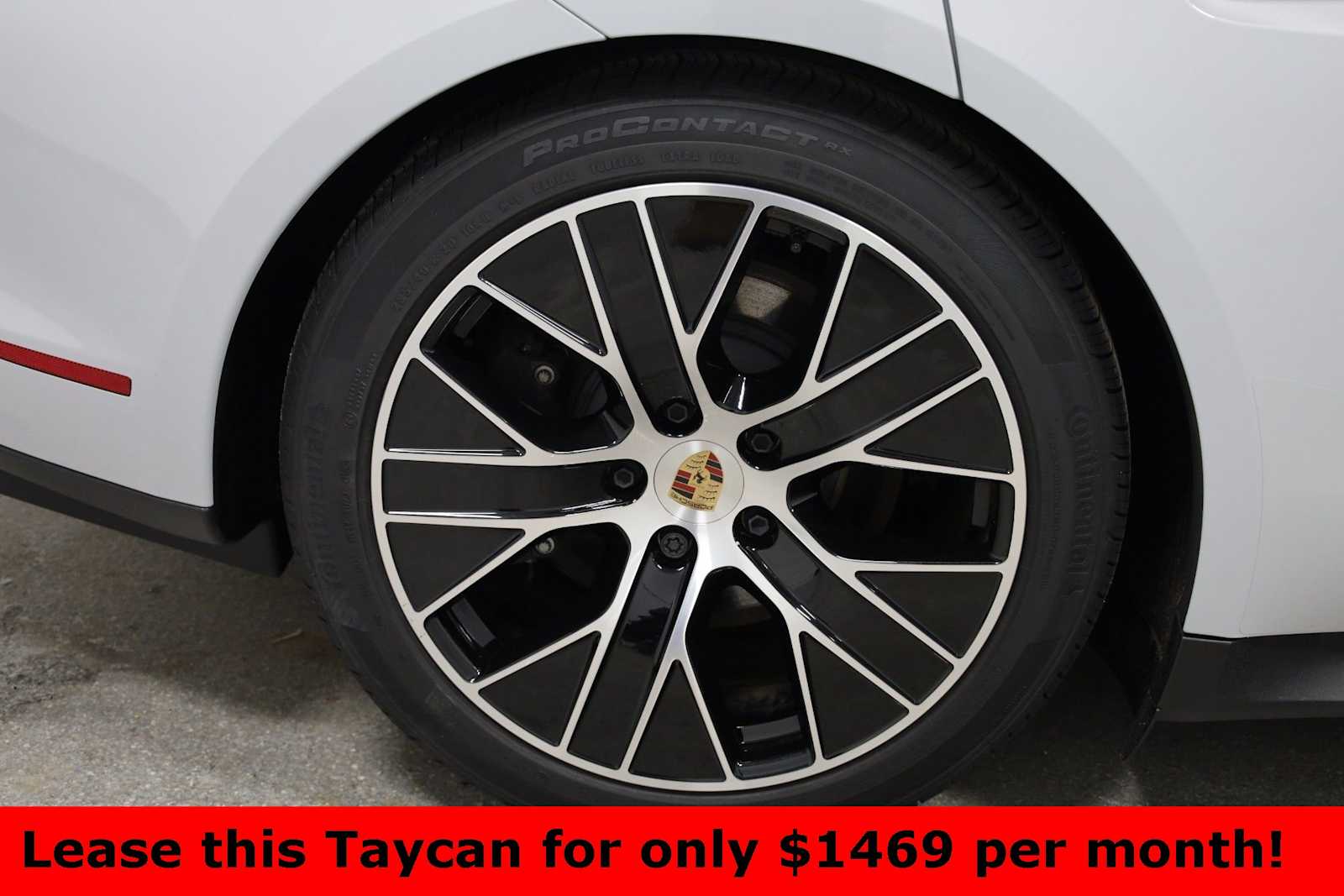 Thumbnail: 2025 Porsche Taycan - 34