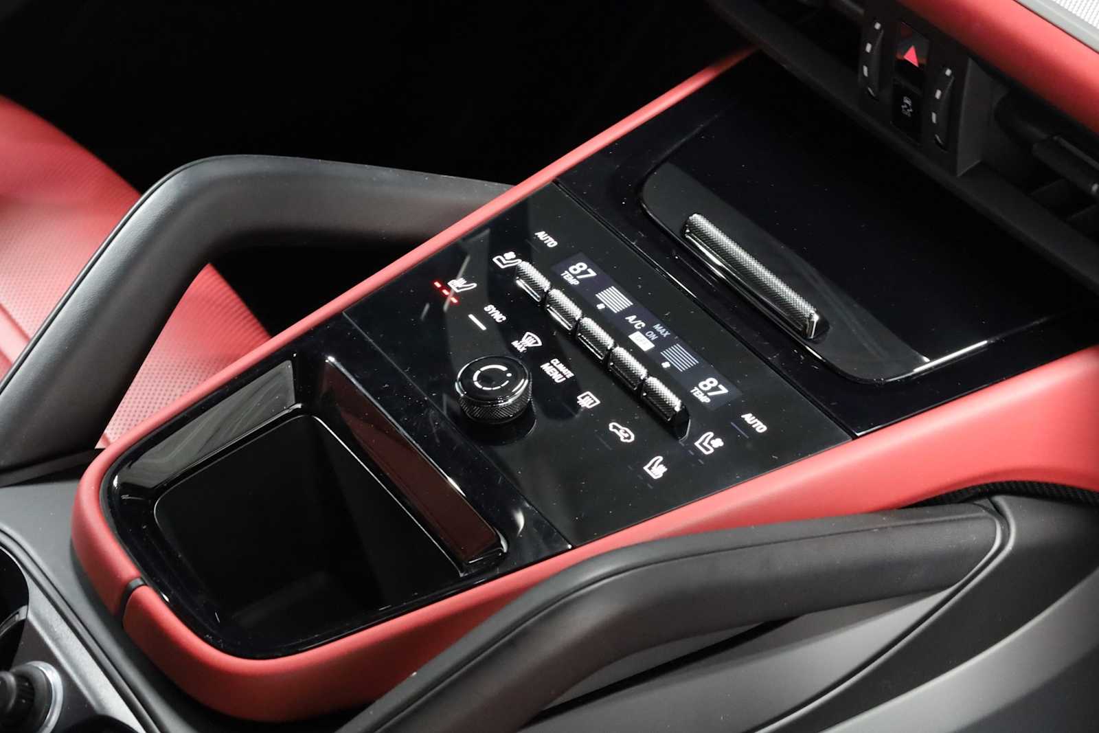 2024 Porsche Cayenne Base 17