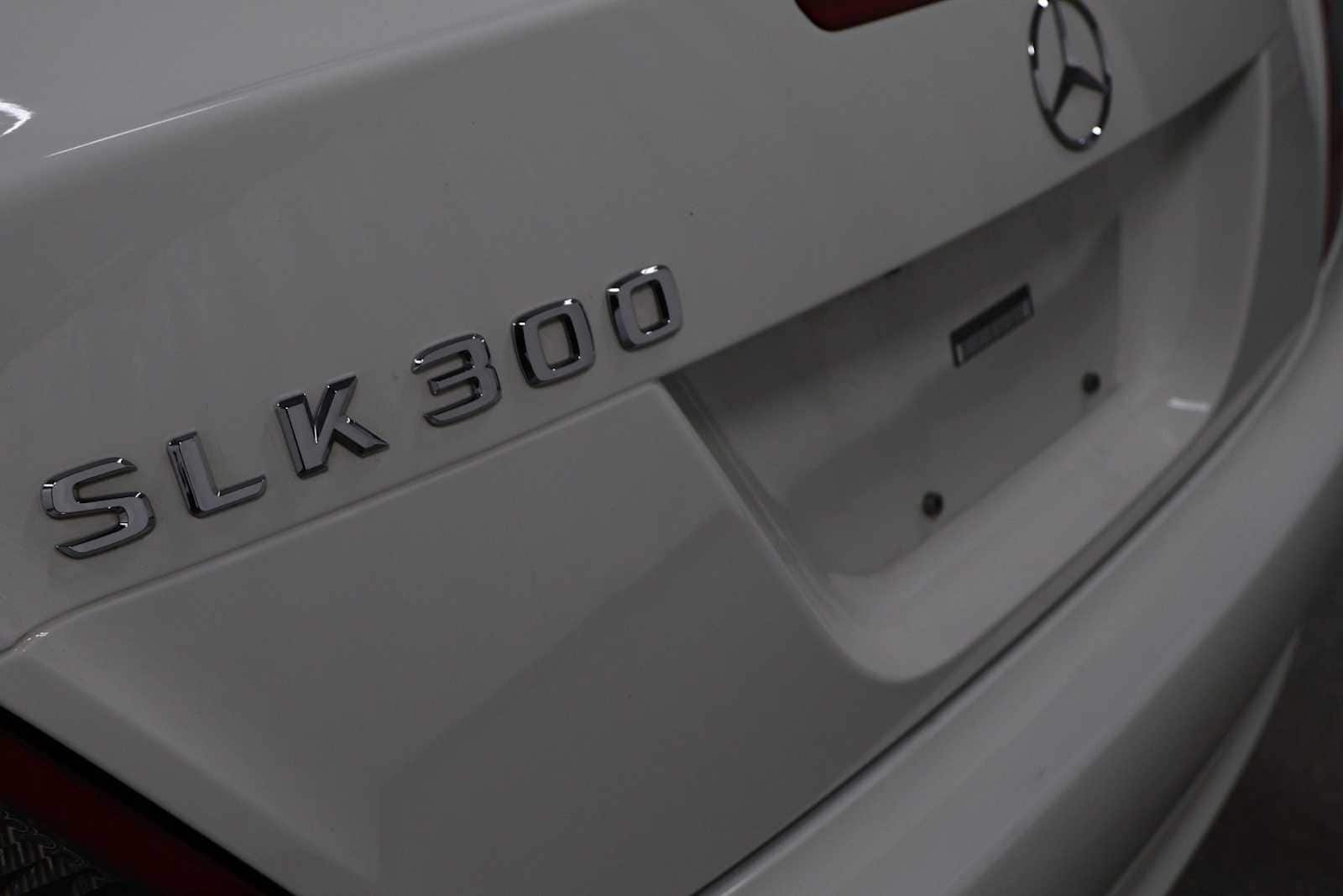 Thumbnail: 2009 Mercedes-Benz SLK - 8