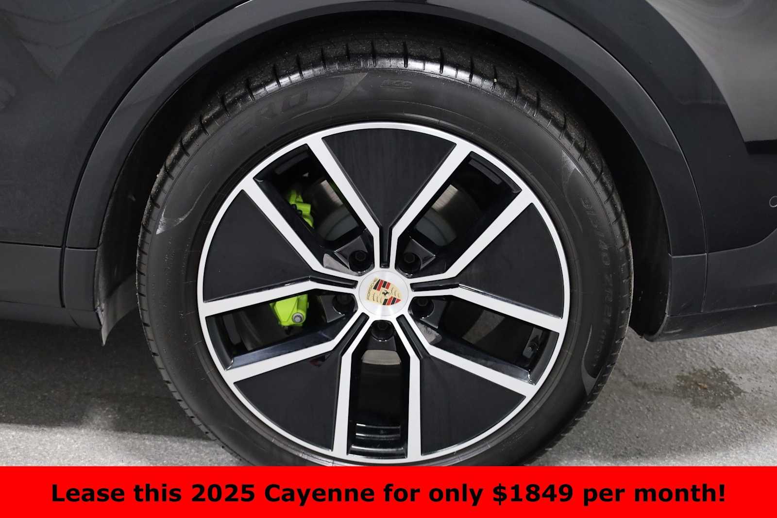 Thumbnail: 2025 Porsche Cayenne - 39