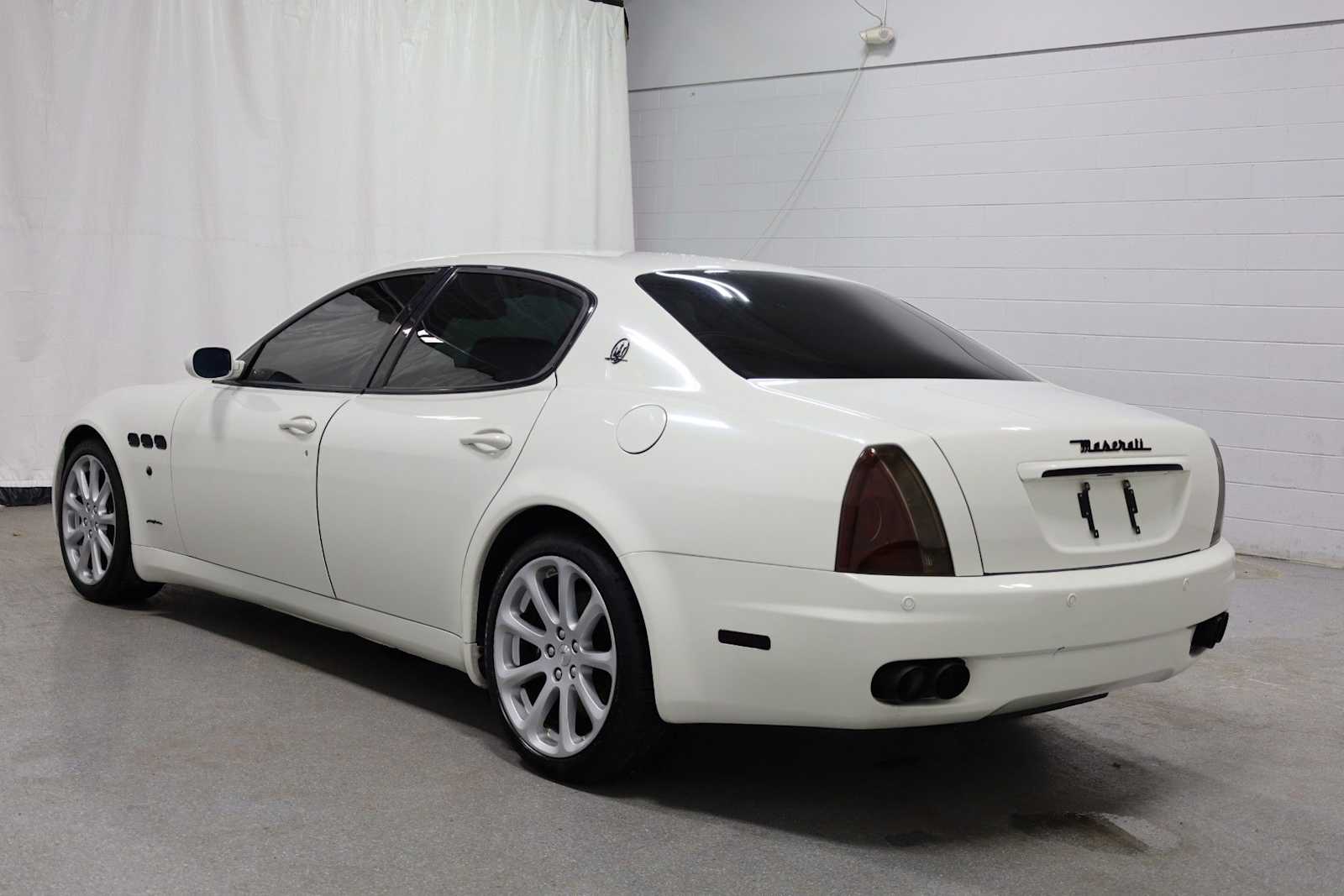 Thumbnail: 2007 Maserati Quattroporte - 3