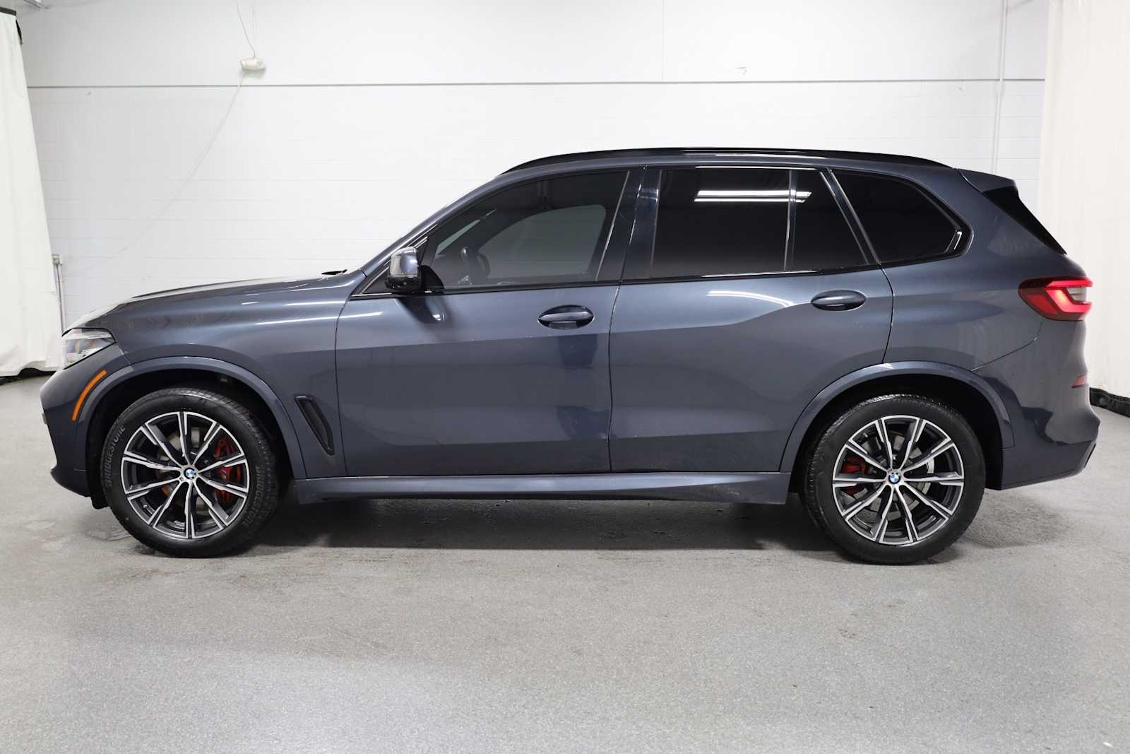 Thumbnail: 2022 BMW X5 - 2