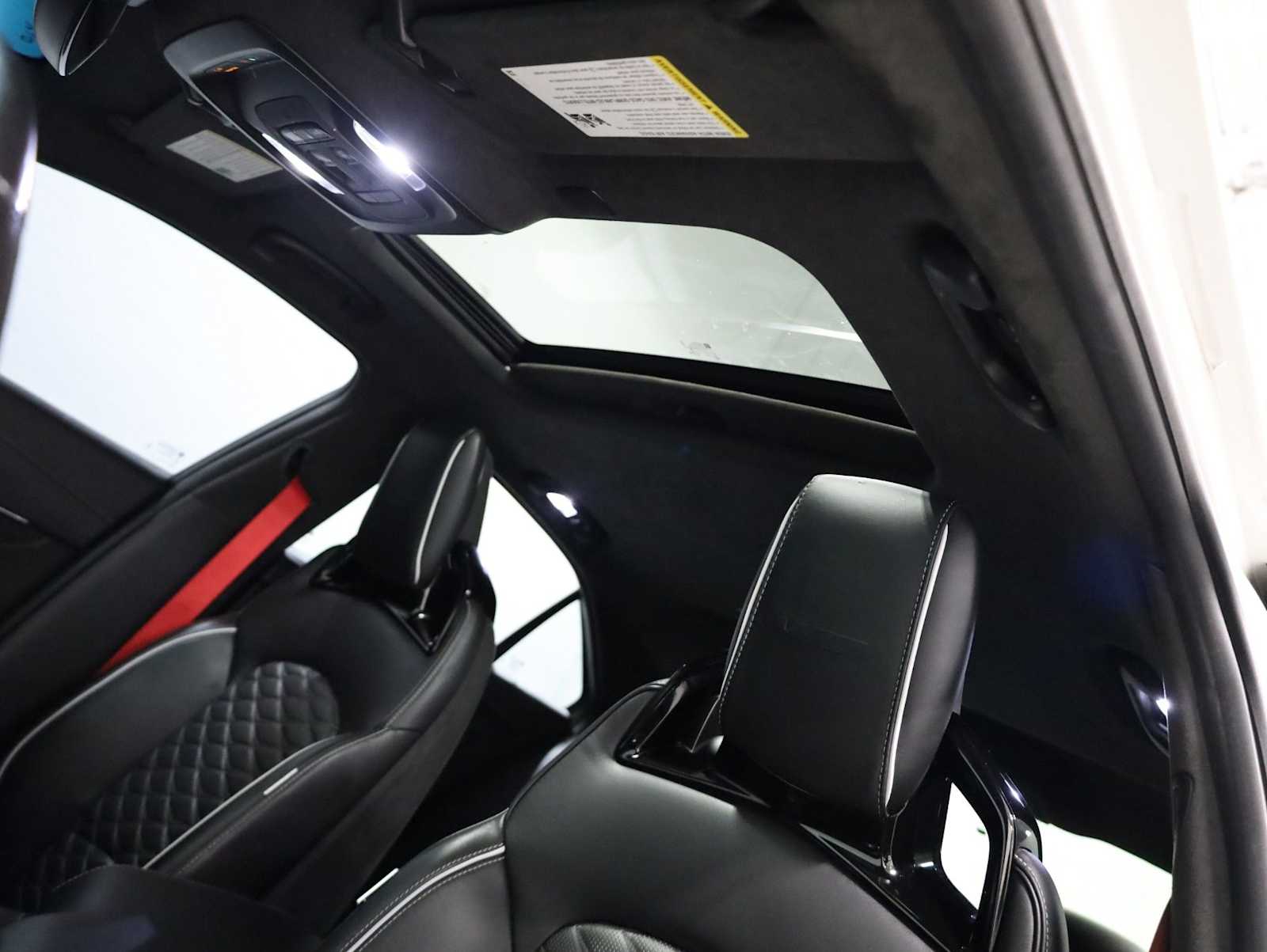 Thumbnail: 2022 Cadillac CT4 - 19