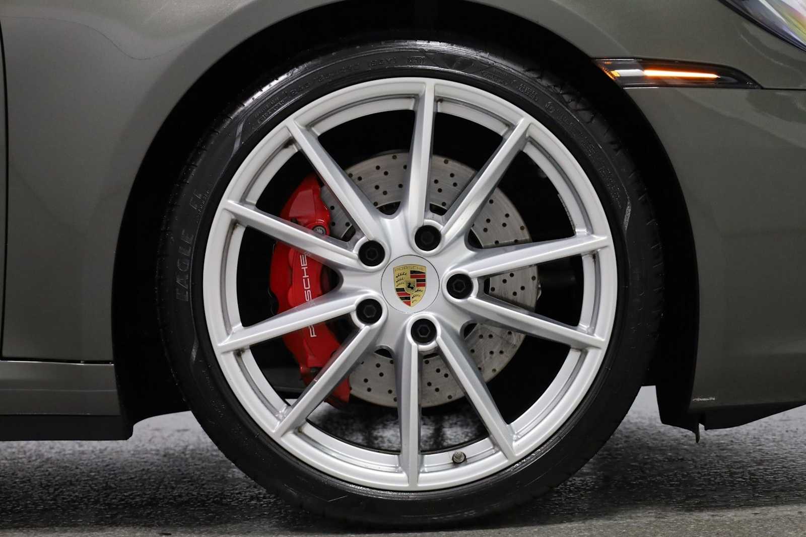 Thumbnail: 2024 Porsche 911 - 12