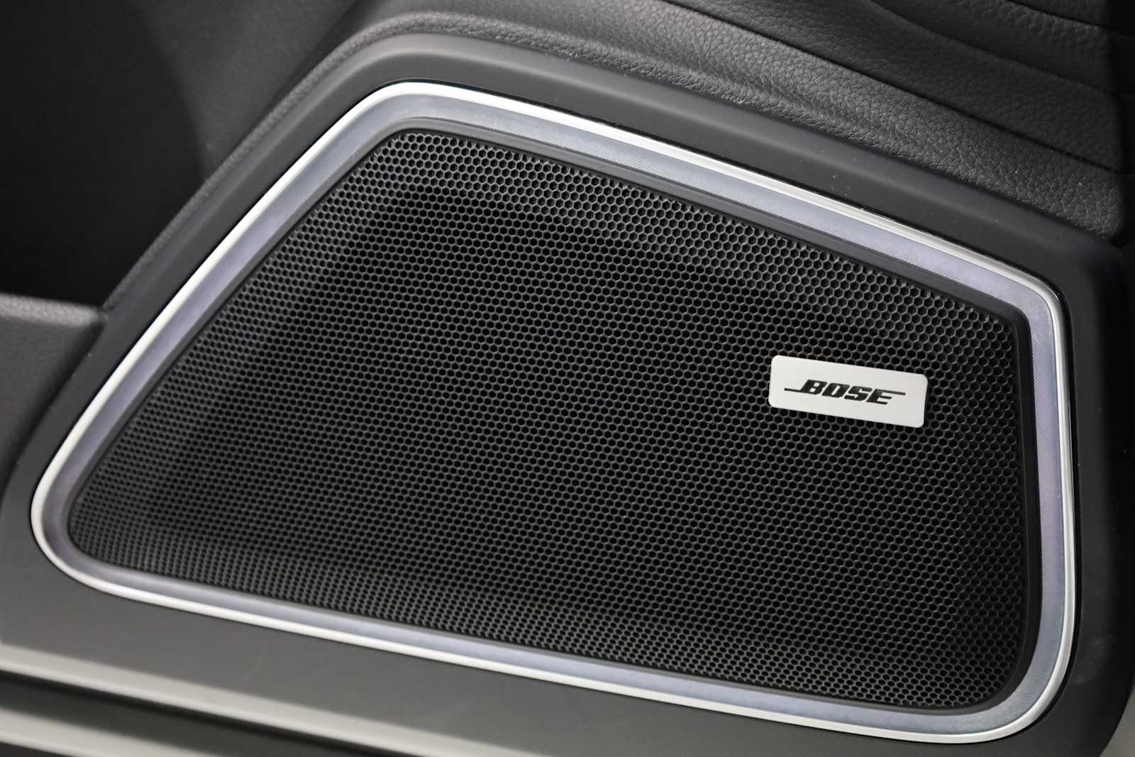 2023 Porsche Panamera 4 17