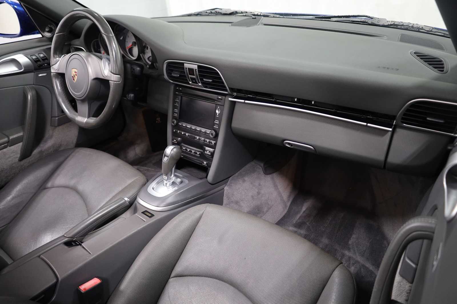 Thumbnail: 2009 Porsche 911 - 6
