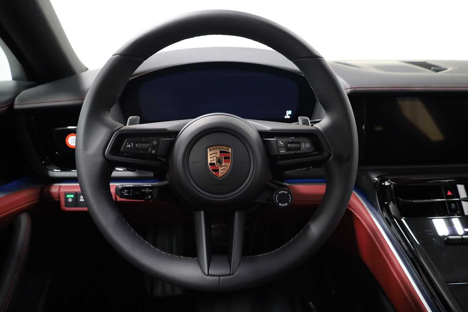 Thumbnail: 2026 Porsche Panamera - 24