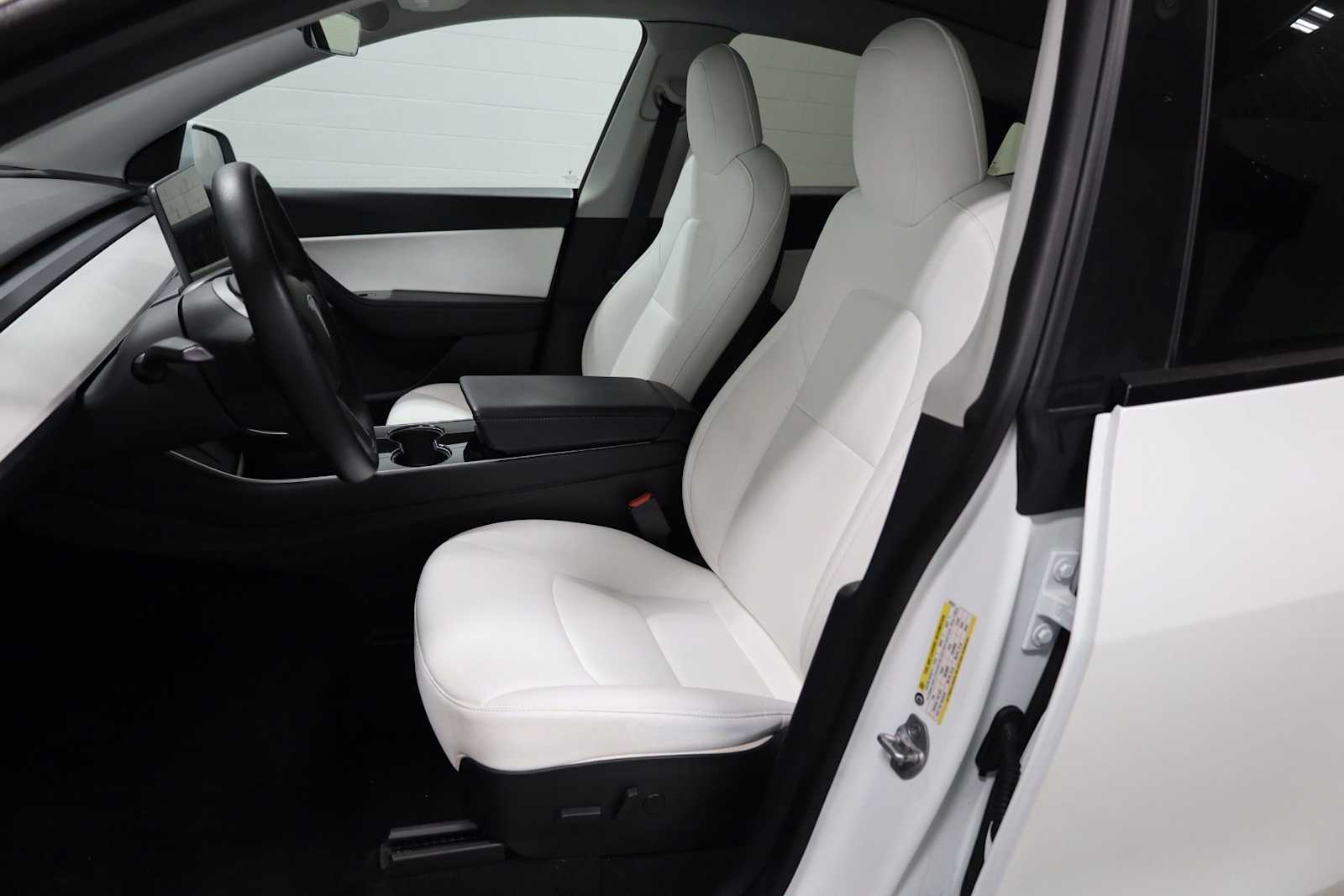 Thumbnail: 2020 Tesla Model Y - 5