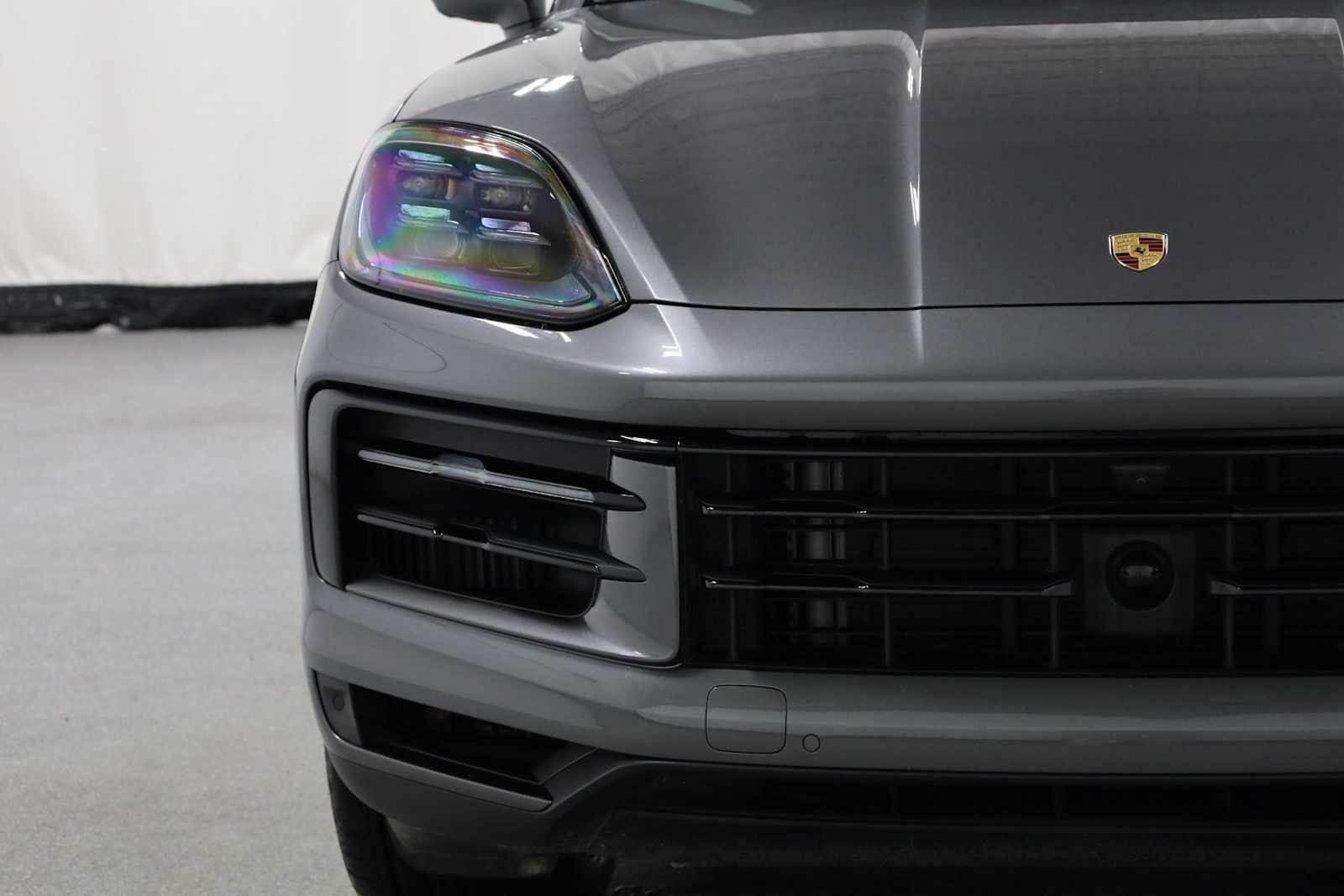 Thumbnail: 2025 Porsche Cayenne - 15