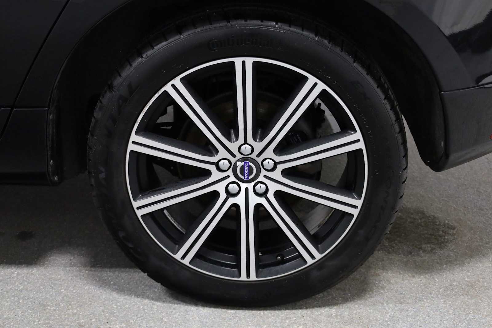 Thumbnail: 2016 Volvo XC60 - 37