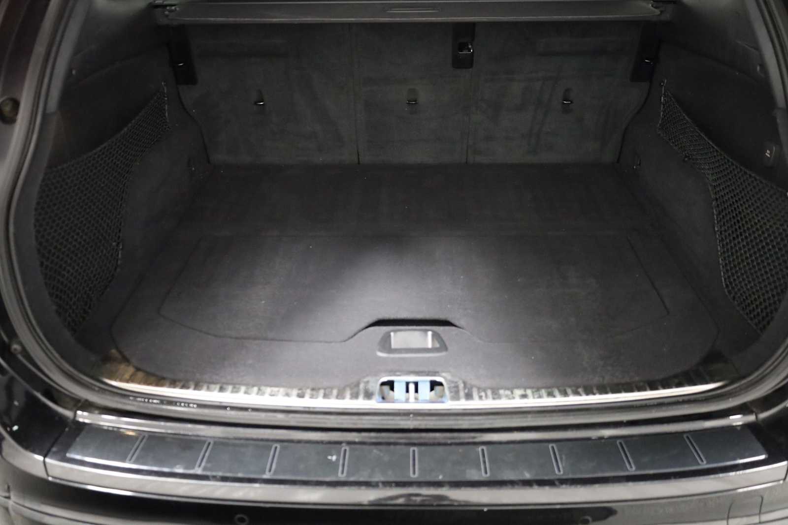 Thumbnail: 2016 Volvo XC60 - 39