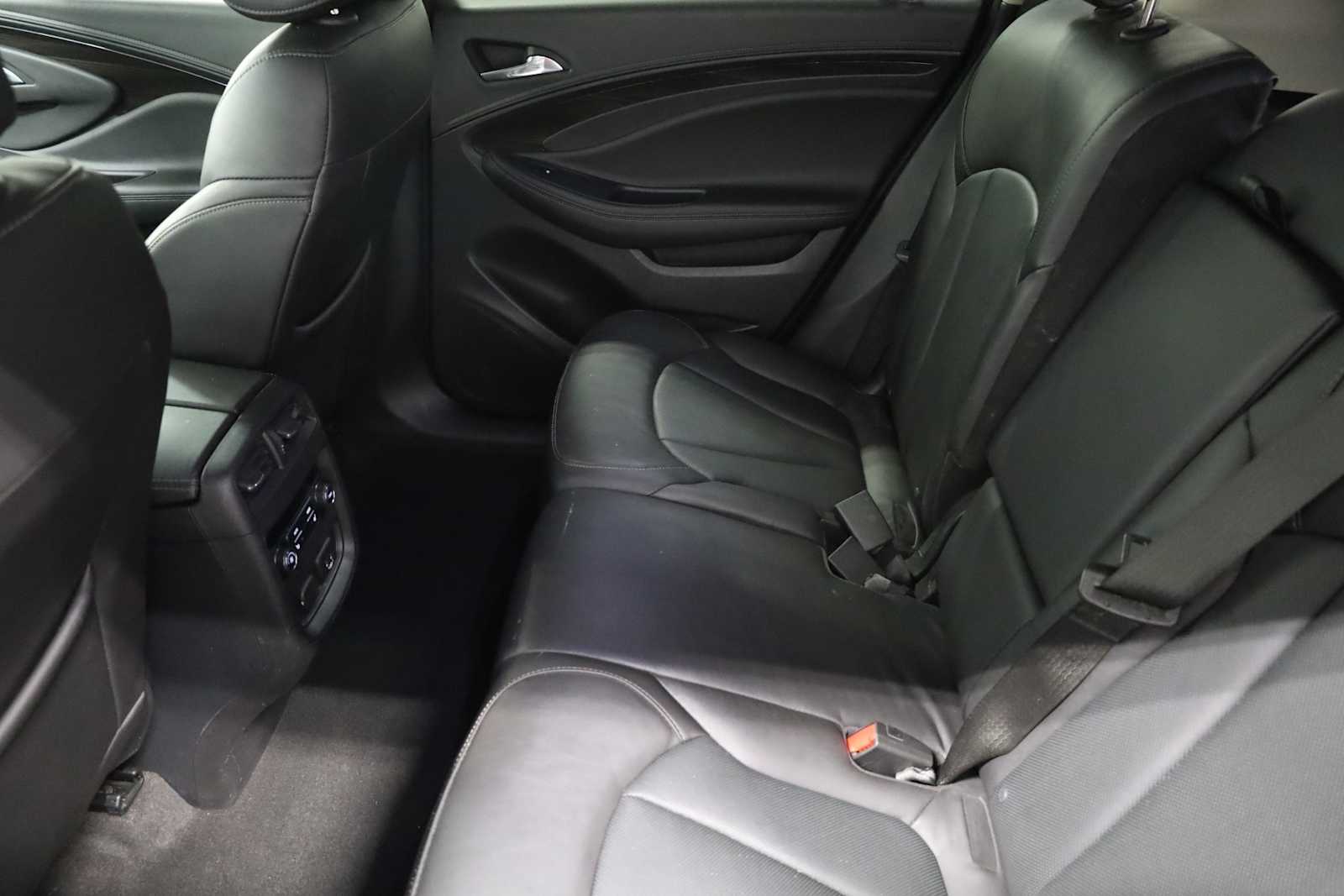 Thumbnail: 2019 Buick Envision - 30