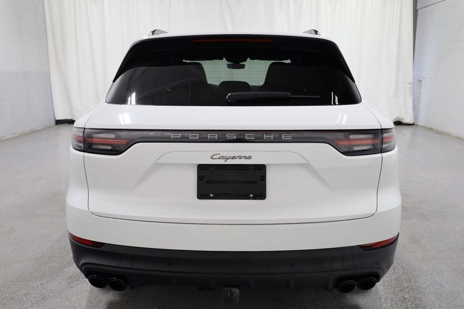 Thumbnail: 2023 Porsche Cayenne - 7