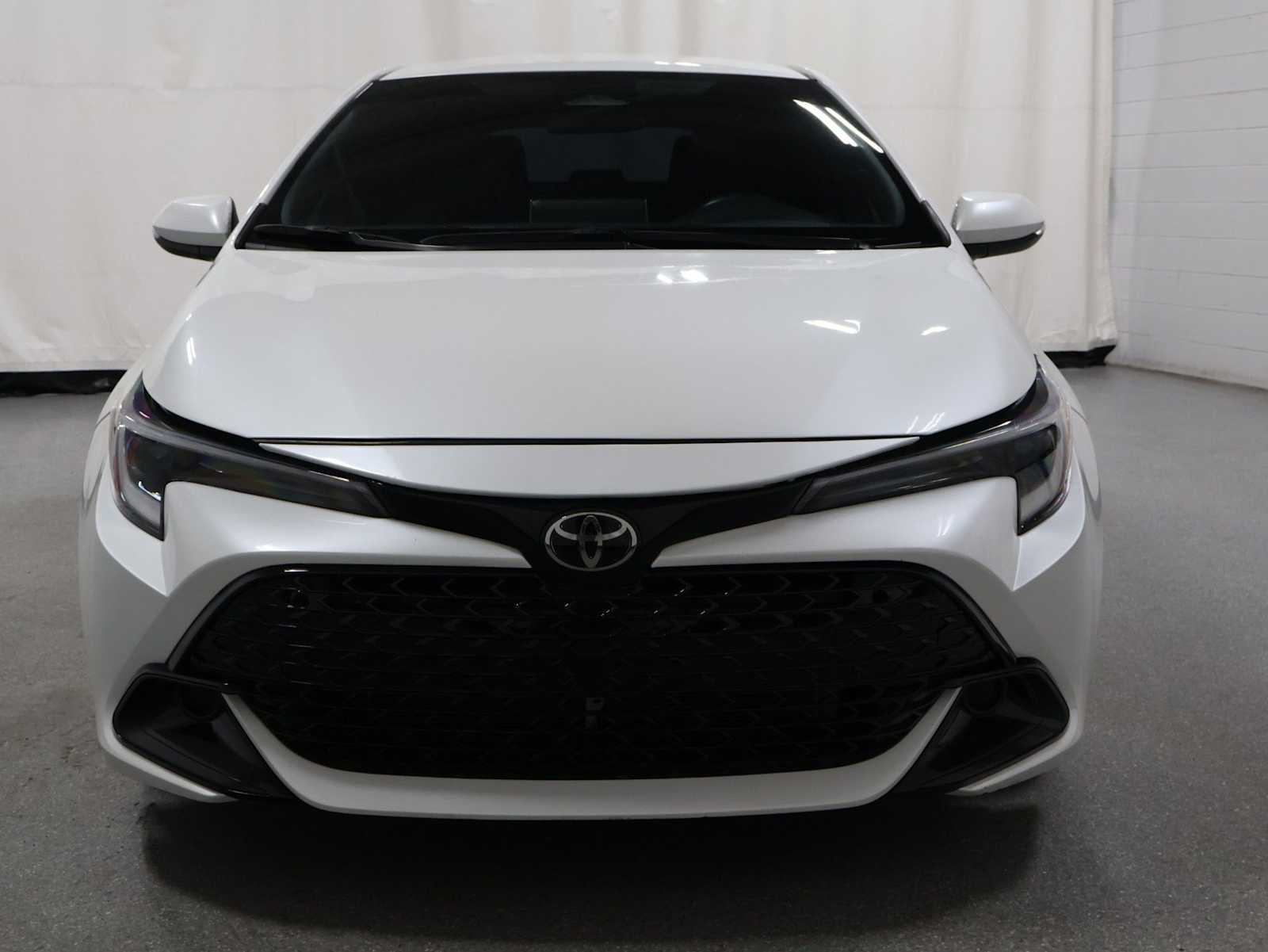 Thumbnail: 2023 Toyota Corolla - 14