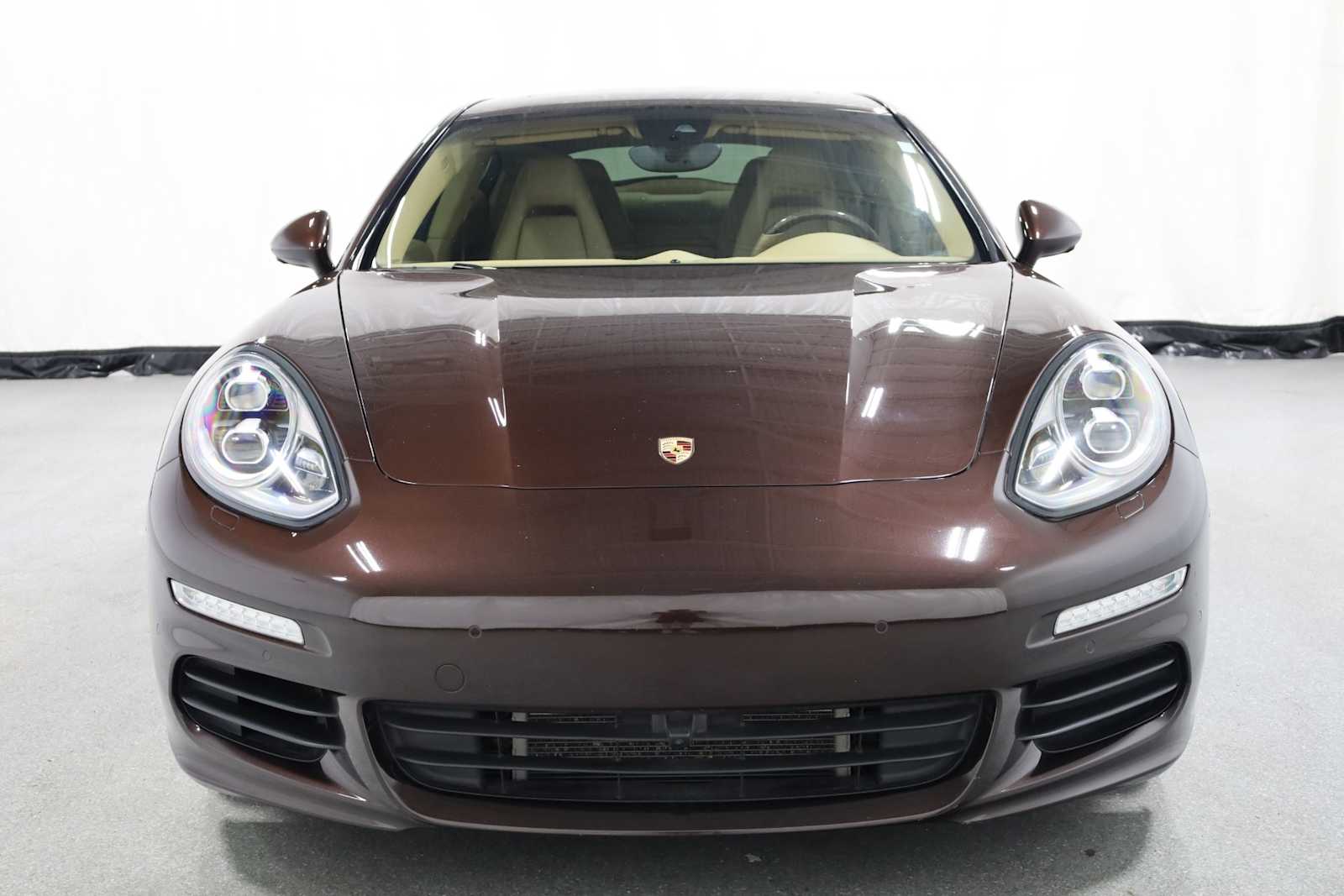 Thumbnail: 2014 Porsche Panamera - 14