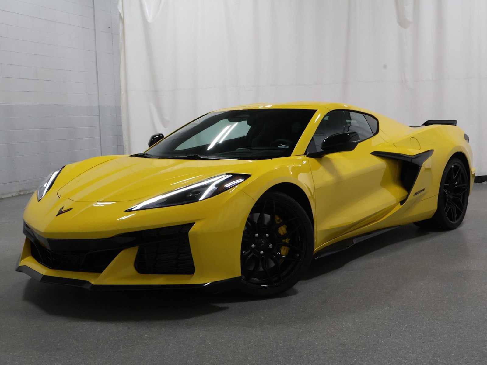 2026 Chevrolet Corvette 1LZ