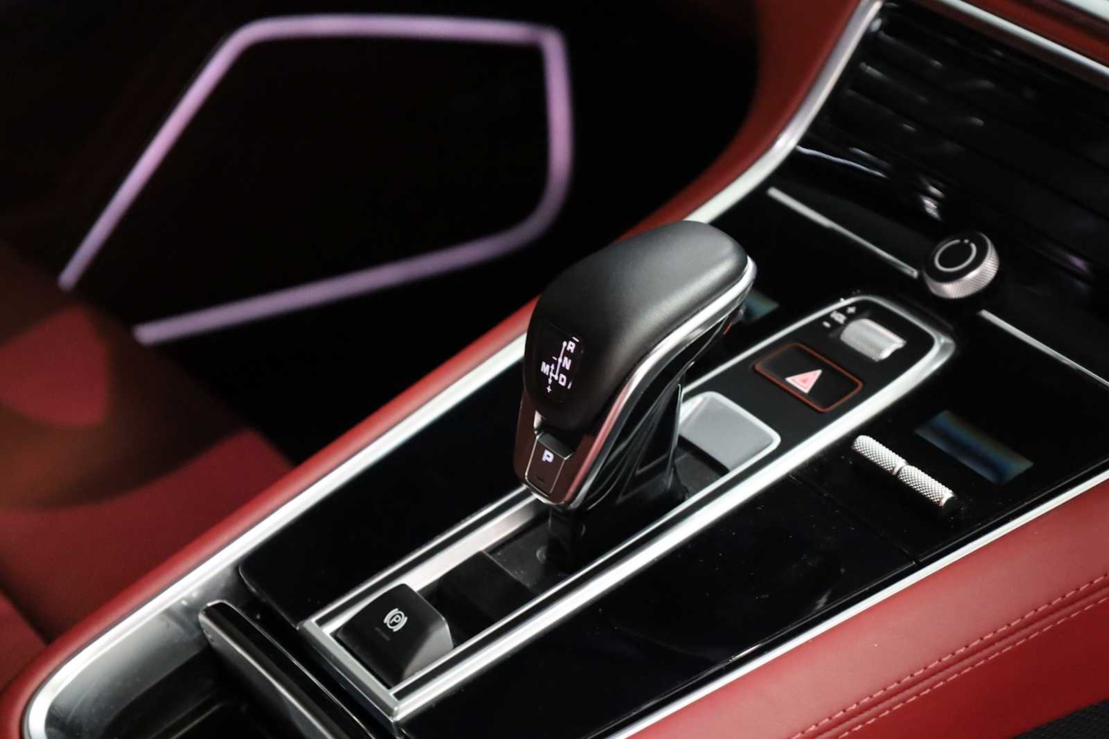 Thumbnail: 2022 Porsche Panamera - 21