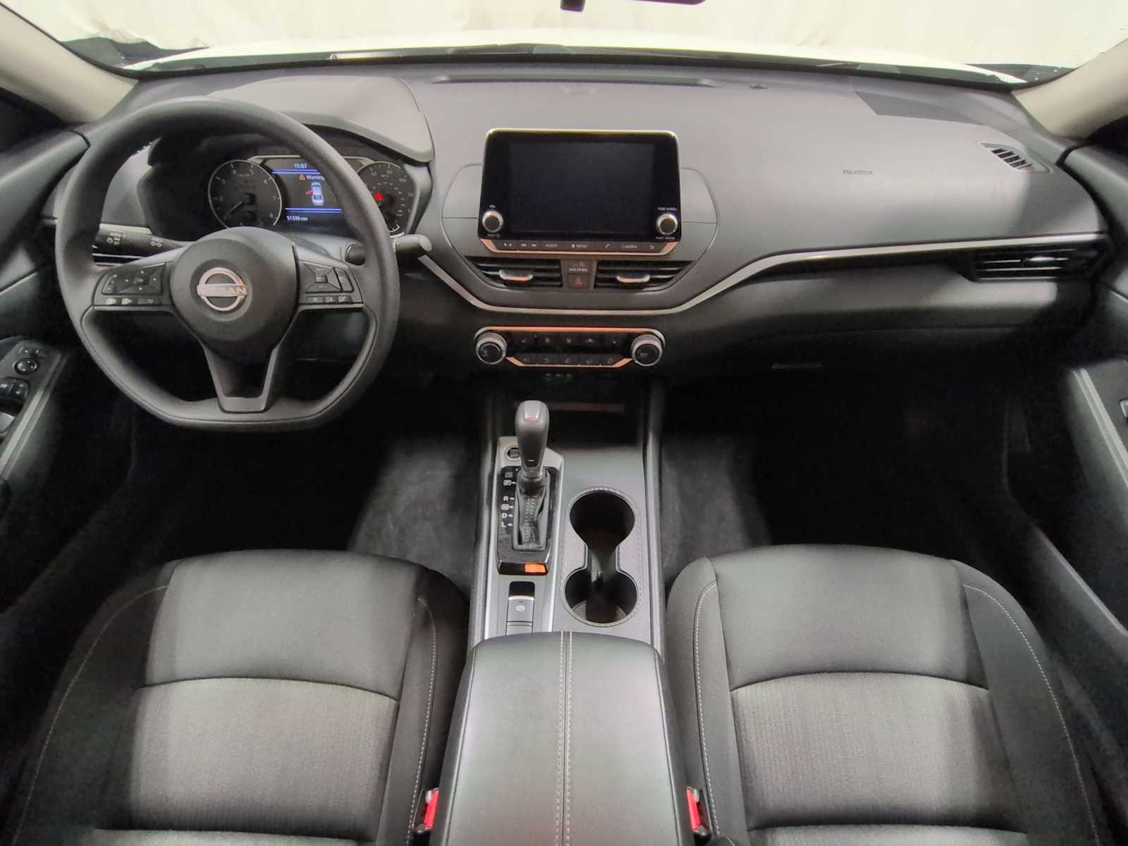 Thumbnail: 2024 Nissan Altima - 8