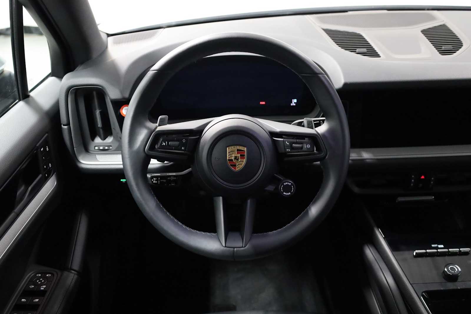 Thumbnail: 2024 Porsche Cayenne - 22