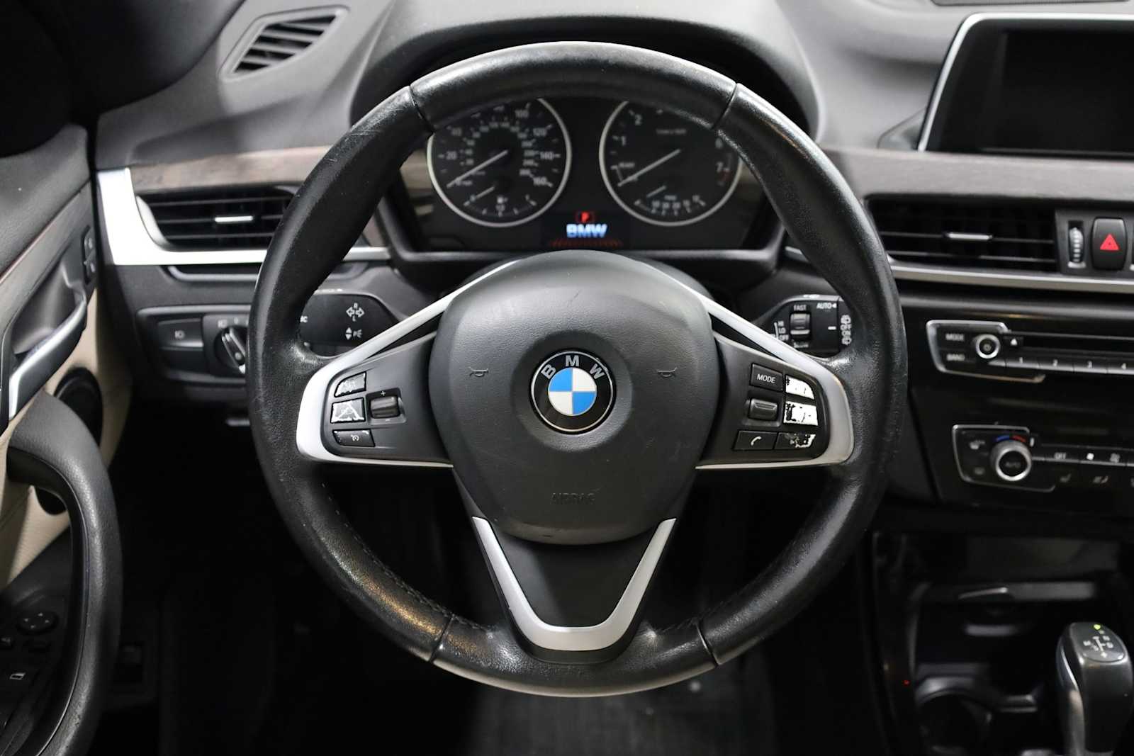Thumbnail: 2016 BMW X1 - 28