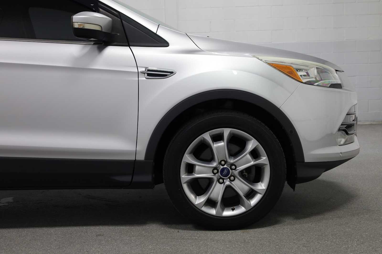 Thumbnail: 2014 Ford Escape - 11