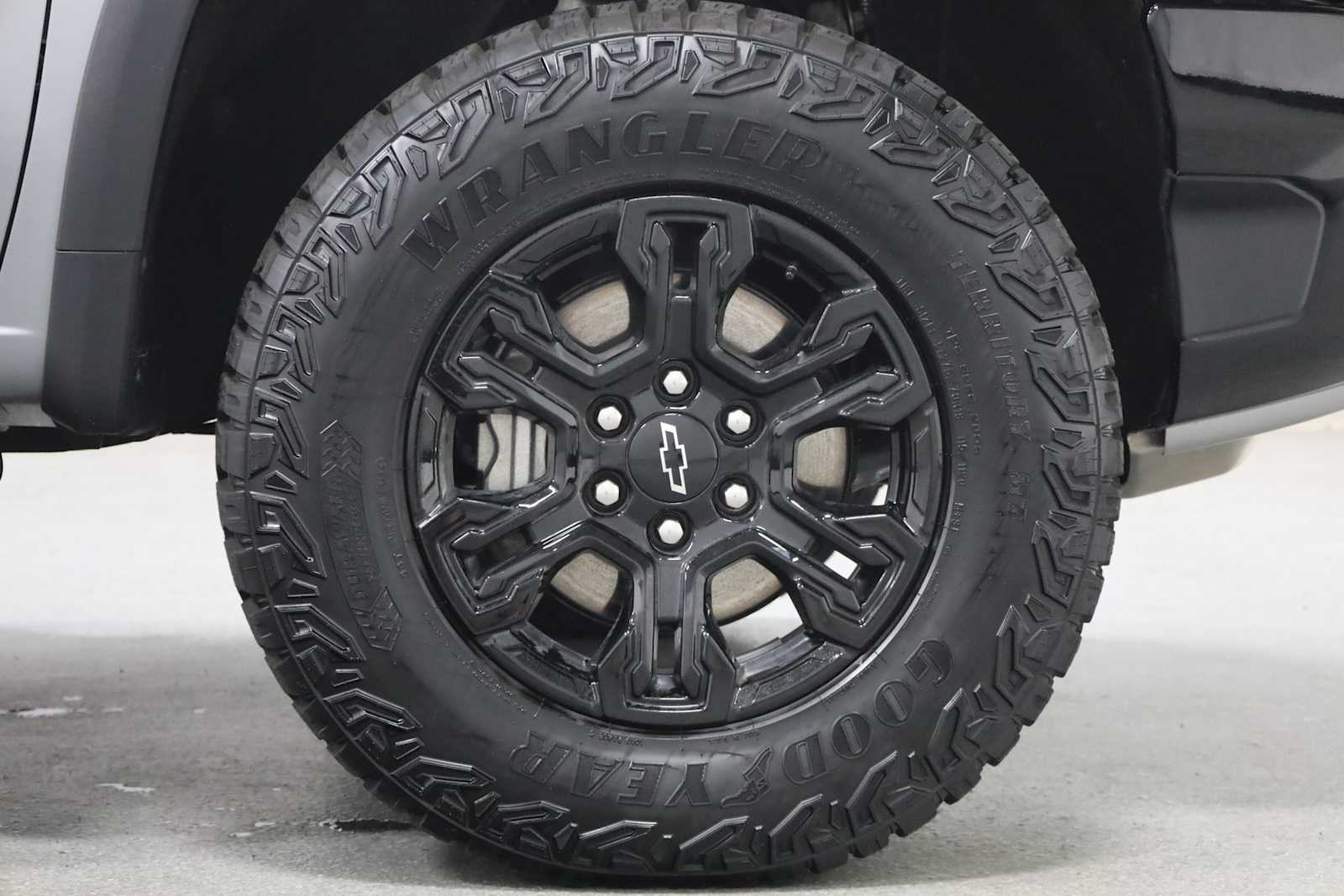 Thumbnail: 2024 Chevrolet Silverado 1500 - 12