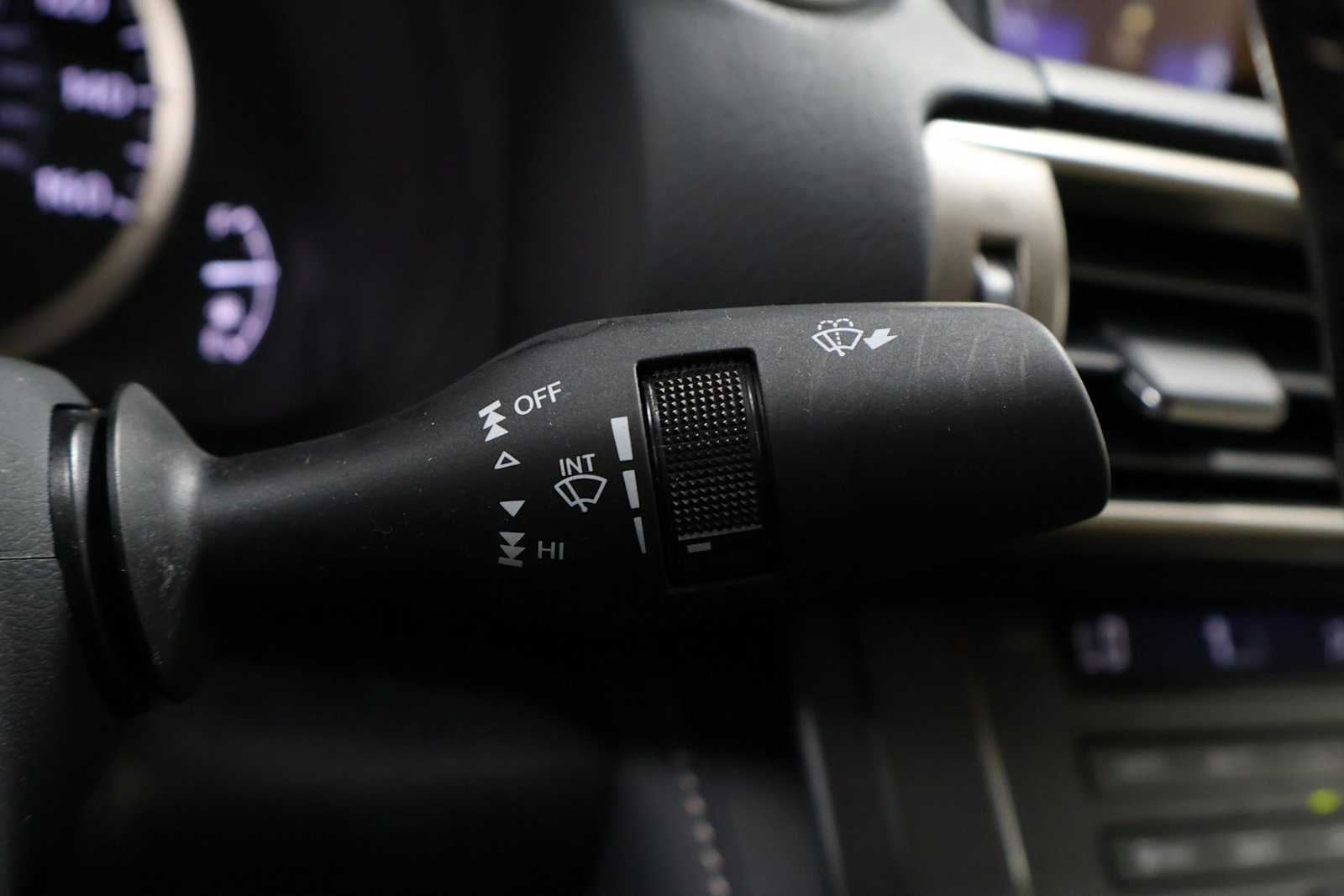 Thumbnail: 2016 Lexus IS - 27
